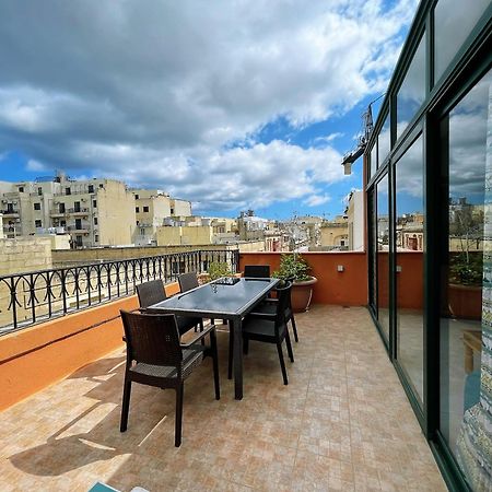 Fantastic 3 Bedroom Duplex Penthouse With Terrace Sliema Luaran gambar