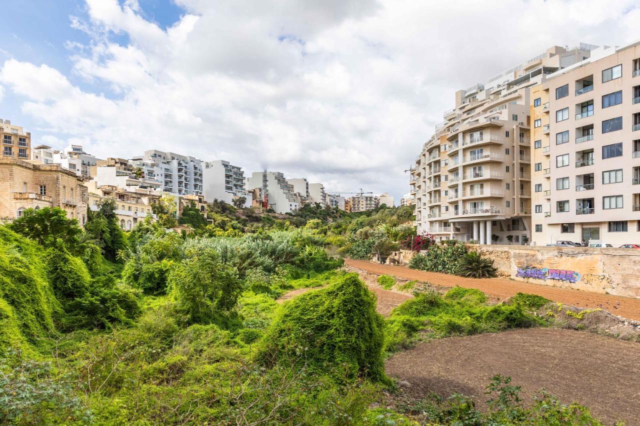Fantastic 3 Bedroom Duplex Penthouse With Terrace Sliema Luaran gambar