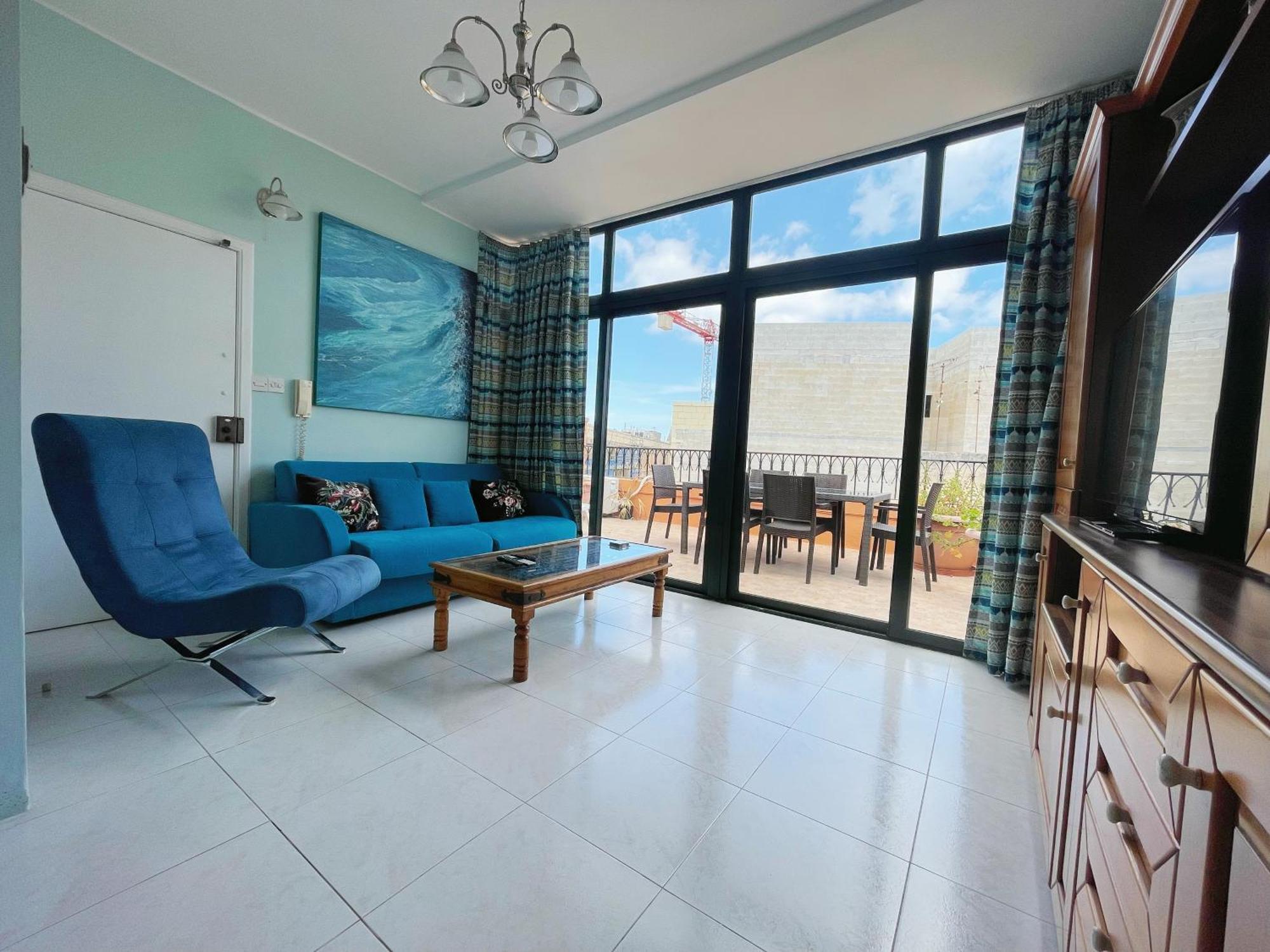 Fantastic 3 Bedroom Duplex Penthouse With Terrace Sliema Luaran gambar